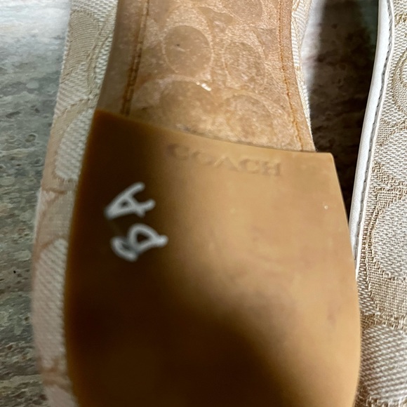 Coach monogram ballet flat shoes with charms and tassel - Picture 15 of 16